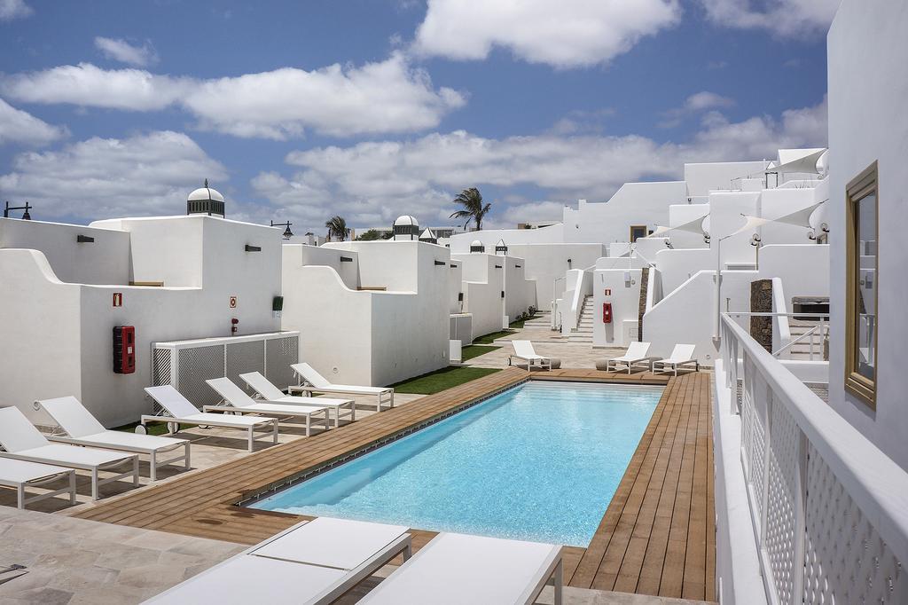 La Concha Boutique Apartments - Adults Only อาร์เรซิเฟ ภายนอก รูปภาพ